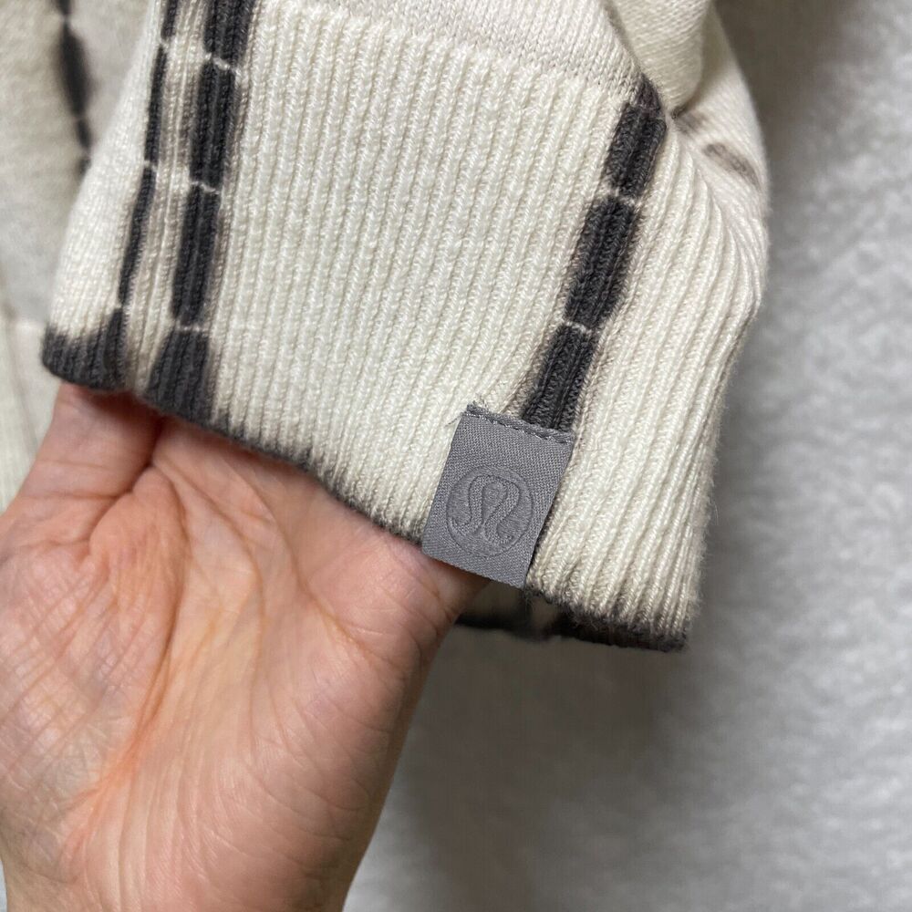 Lululemon Tie Dye Crewneck Sweater Size 6 Linear Tie Dye Grey Cashmere Blend - Picture 5 of 9